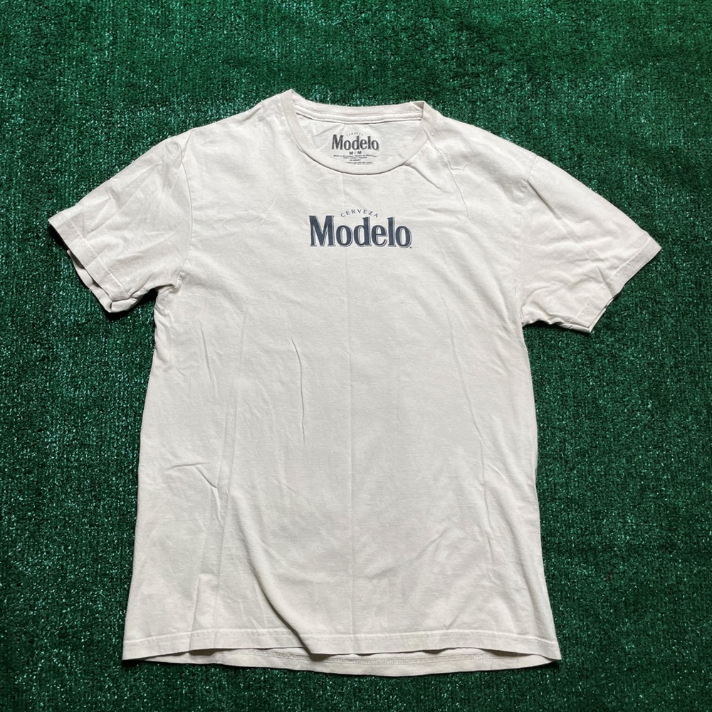 Modelo White Short Sleeve Tee Essential Cotton